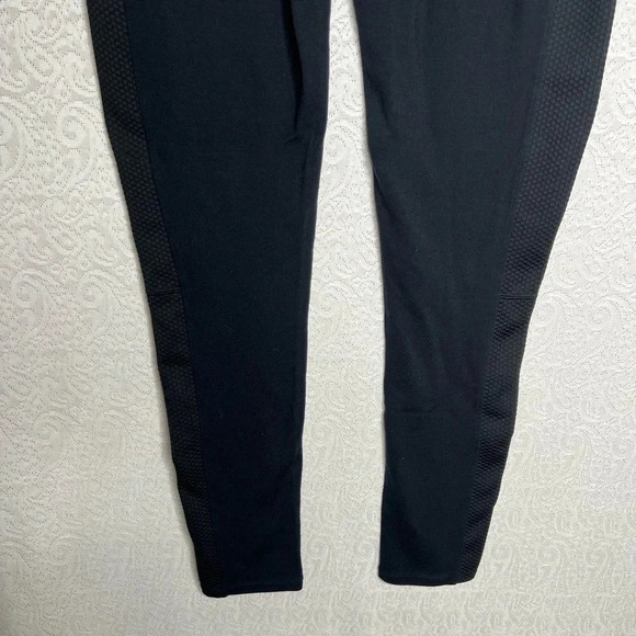 Spanx Women's High Waist Activewear Leggings Black Size L Mesh Side Panels - Picture 11 of 16